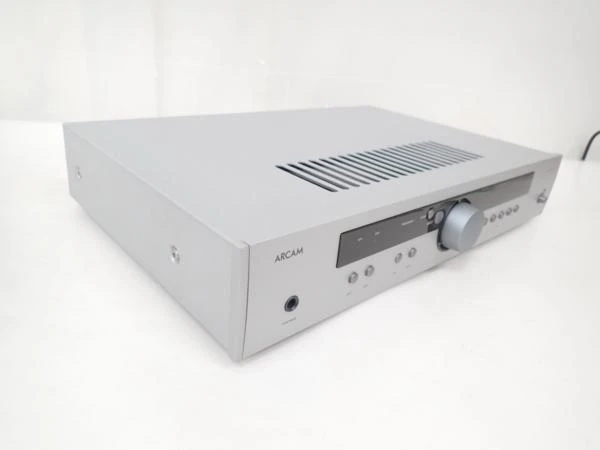 Arcam A70